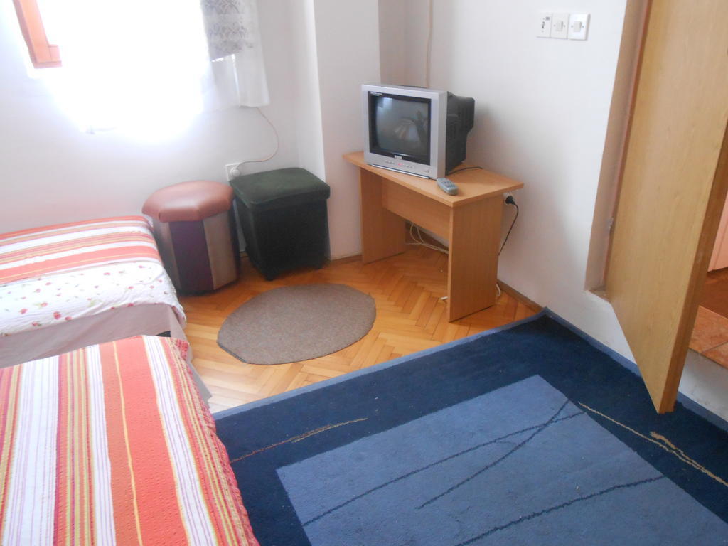 Apartments & Hostel Zdrava Hrana Mostar Rom bilde