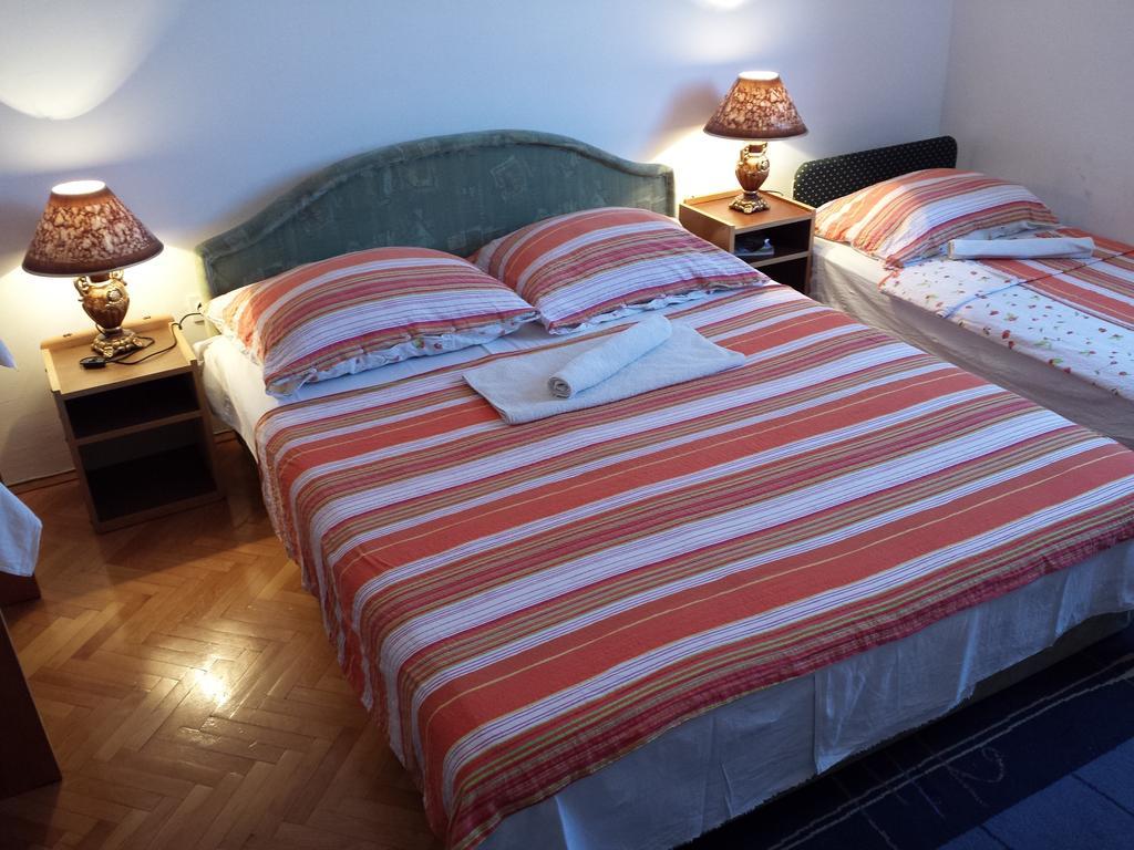 Apartments & Hostel Zdrava Hrana Mostar Rom bilde