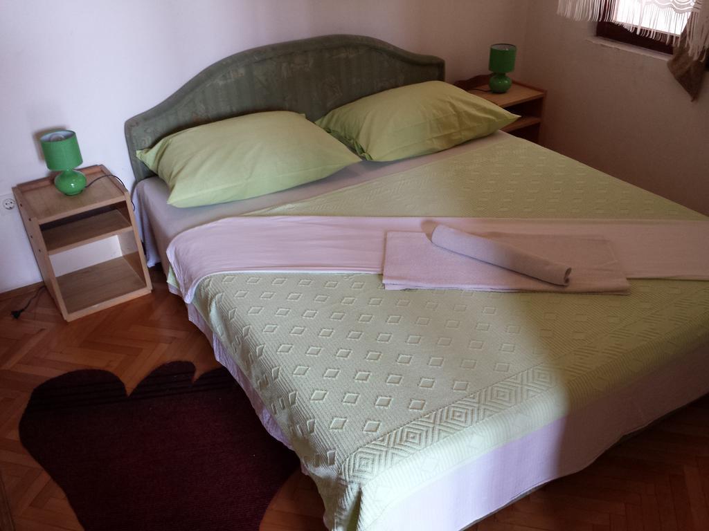 Apartments & Hostel Zdrava Hrana Mostar Rom bilde
