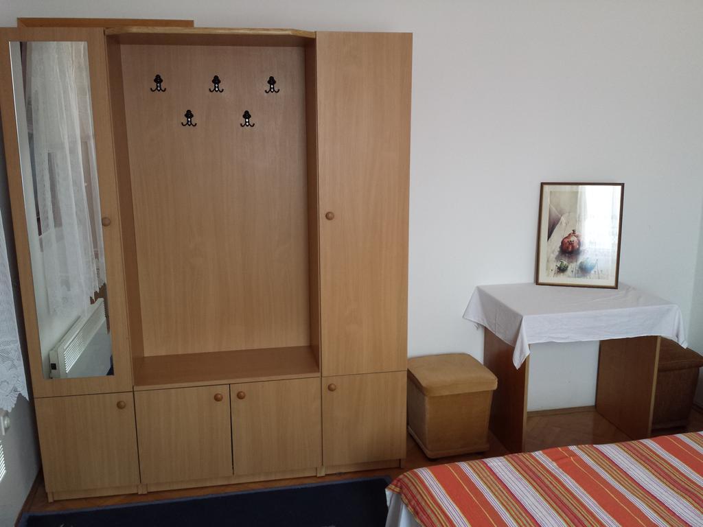 Apartments & Hostel Zdrava Hrana Mostar Rom bilde