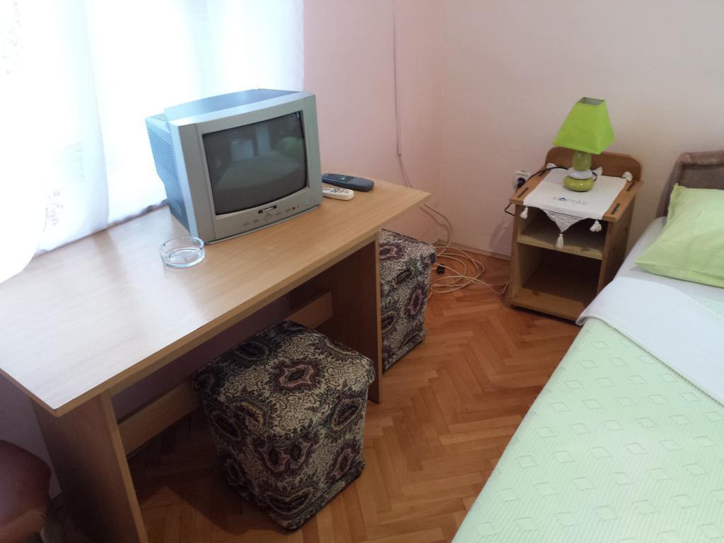 Apartments & Hostel Zdrava Hrana Mostar Rom bilde