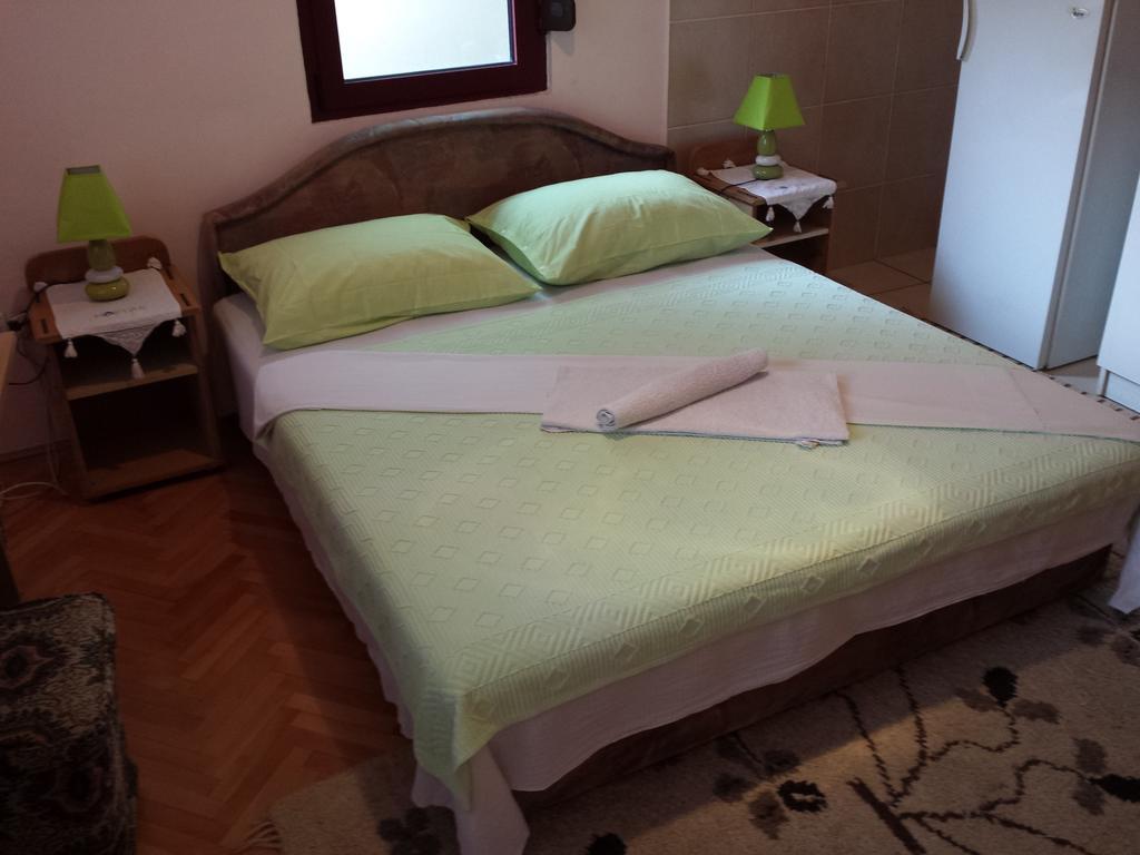 Apartments & Hostel Zdrava Hrana Mostar Eksteriør bilde