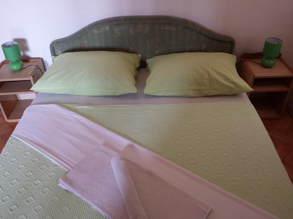 Apartments & Hostel Zdrava Hrana Mostar Rom bilde