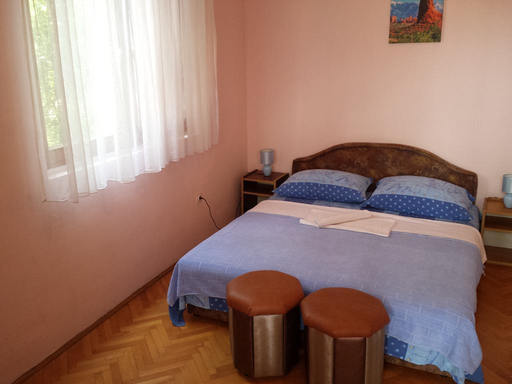 Apartments & Hostel Zdrava Hrana Mostar Eksteriør bilde